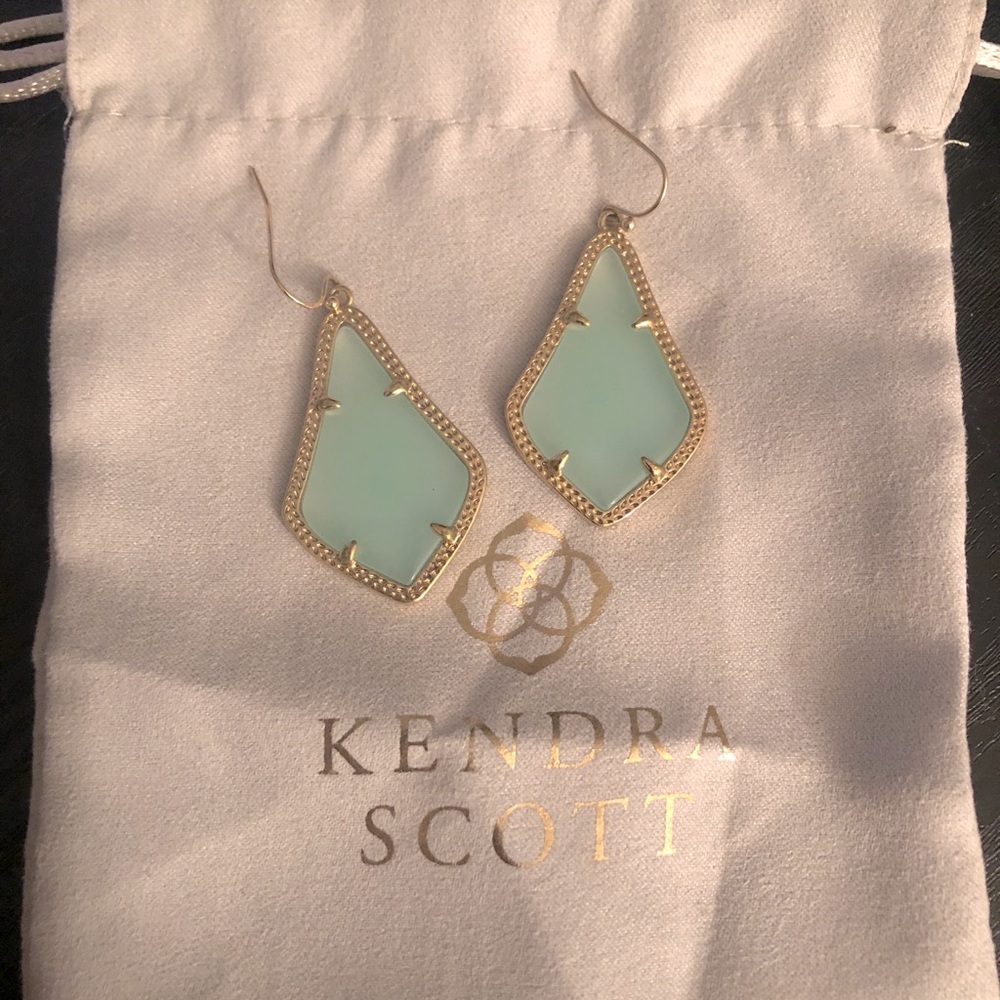 Kendra Scott Alex Earrings - NWOT